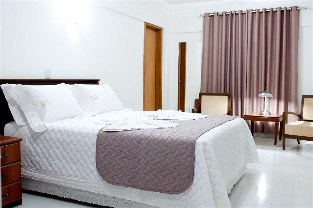 Hotel Roari Cuiabá Kültér fotó